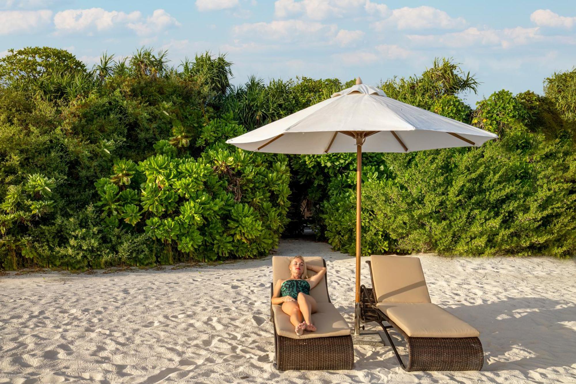 Brennia Kottefaru Maldives Hotel Exterior photo