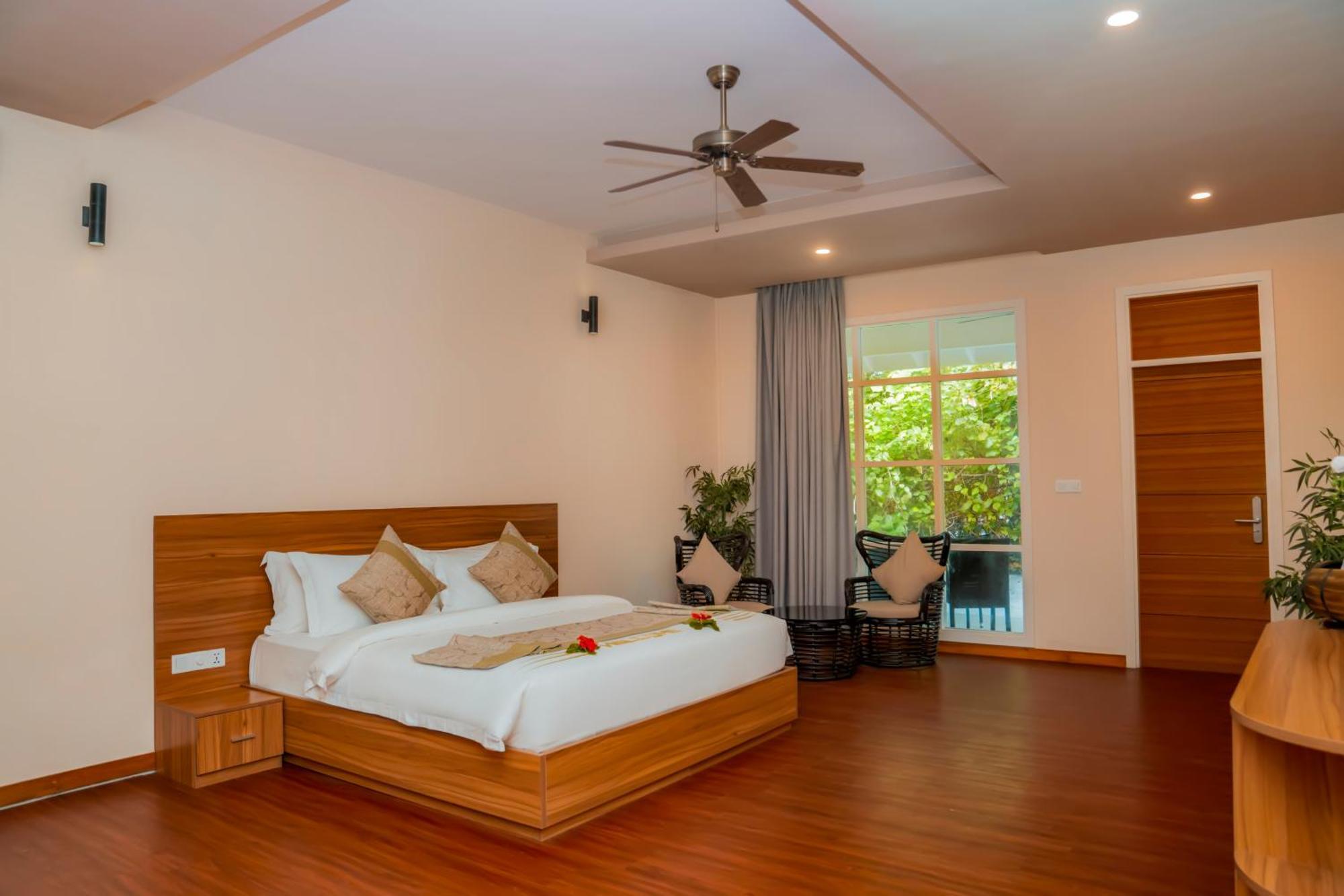 Brennia Kottefaru Maldives Hotel Exterior photo